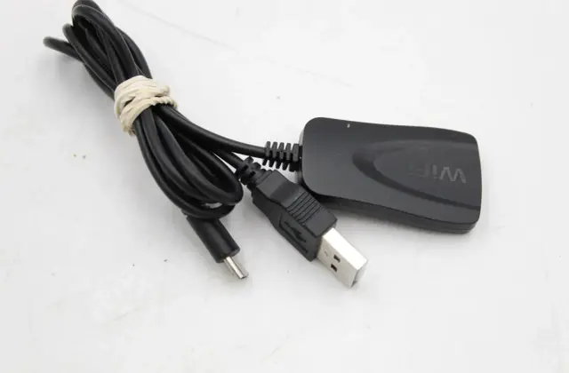Adapter WiFi HDMI: Jak zrobić Smart TV ze starego telewizora?